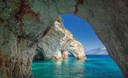 delikli-koy-kampi-e28093-alacati