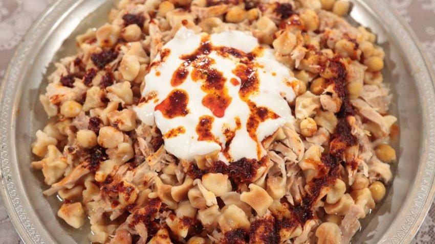 Tavuklu Balıkesir Mantısı Evde Nasıl Yapılır?