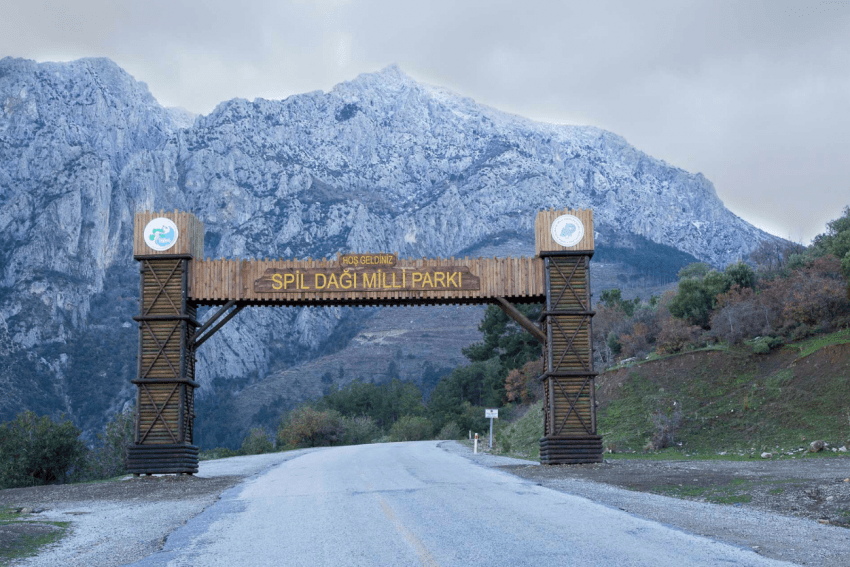 Spil Dağı