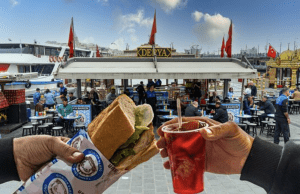 Eminönü-Balik-Ekmeği
