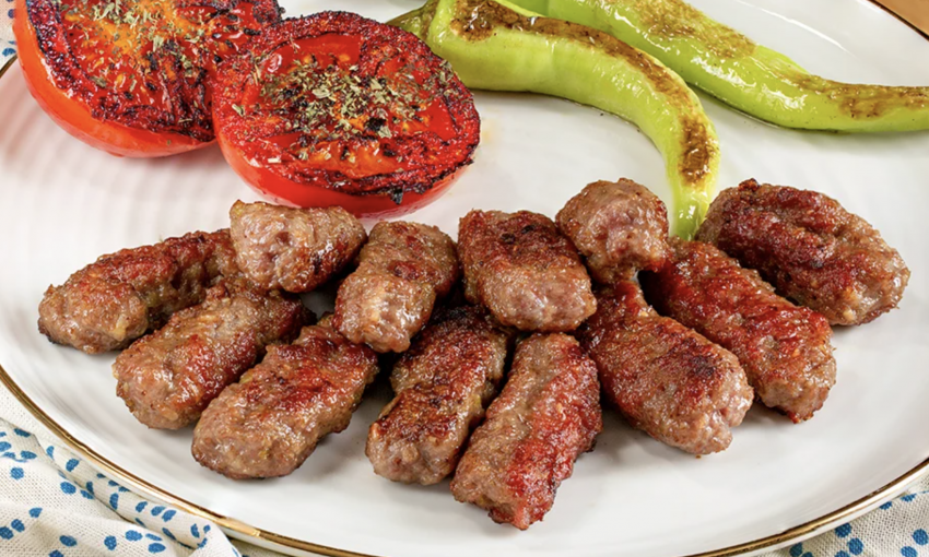 İnegöl Köfte Evde Nasıl Yapılır?